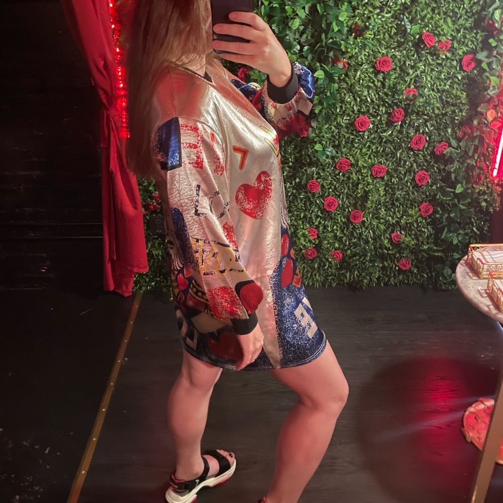 Anthropologie King Of Hearts Card Games Satin Shimmer Mini Dress Long Sleeves - Picture 10 of 14